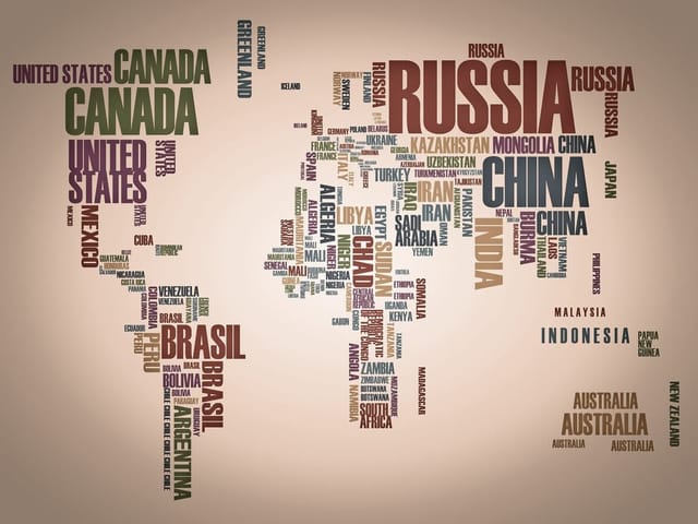 Fototapeta z mapą świata złożoną z nazw krajów na jasnym tle