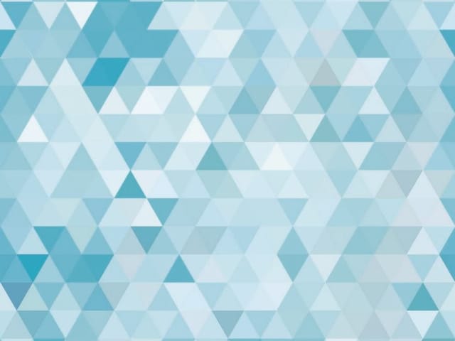 Fototapeta z niebieskimi geometrycznymi wzorami trójkątów w symetrycznym układzie