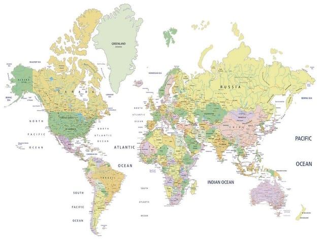 Fototapeta z mapą świata, kontynenty i kraje w różnych kolorach