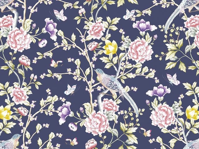 Fototapeta z gałęziami, kwiatami i ptakami na ciemnym tle