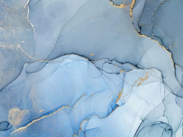 Fototapeta Abstrakcyjne Niebieskie Wzory (kod: 25331) Fototapeta z abstrakcyjnymi niebieskimi wzorami i złotymi akcentami