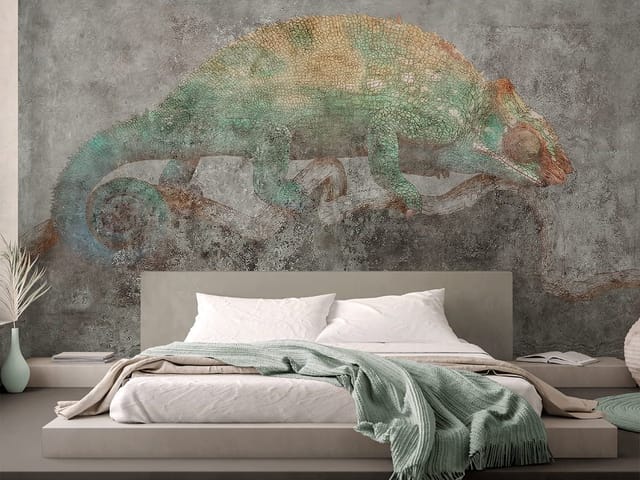 Fototapeta Kameleon na Gałęzi w Lesie (kod: 25851) Fototapeta z kameleonem na gałęzi, szare tło, delikatne kolory