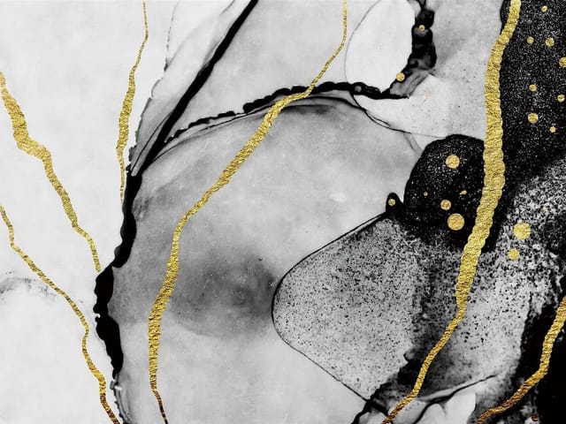 Fototapeta z abstrakcyjnymi złotymi liniami i plamami na ciemnym tle