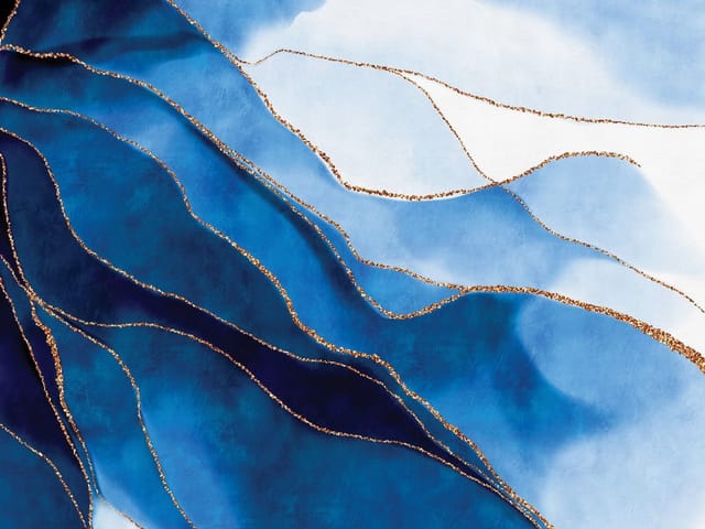 Fototapeta z abstrakcyjnymi falami w odcieniach niebieskiego z złotymi akcentami