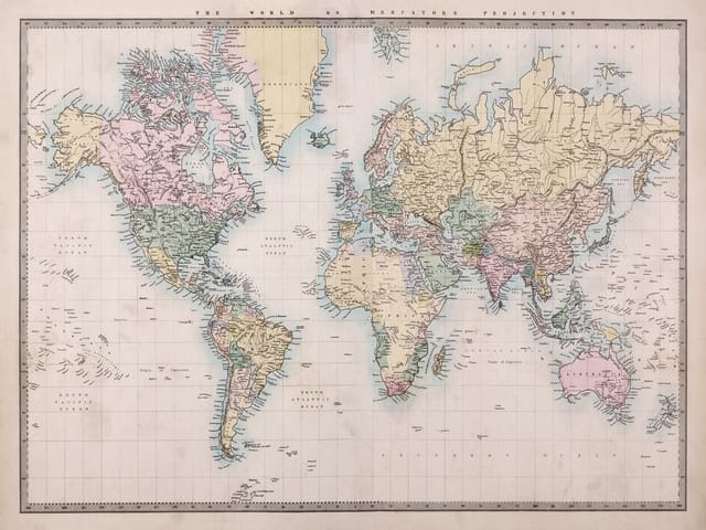 Fototapeta Stara mapa świata na płótnie (mpn: 3777) Fototapeta przedstawiająca starą mapę świata z kontynentami i ozdobnymi ramkami.