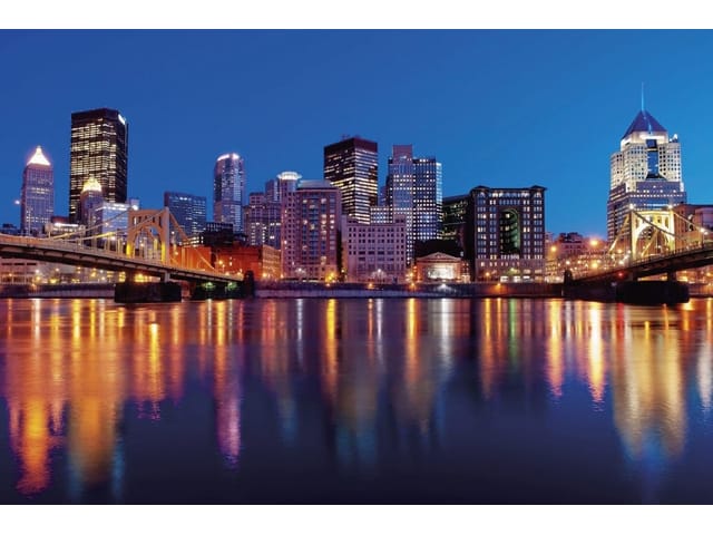 Fototapeta Miasta nocą, wieżowce na tle nieba