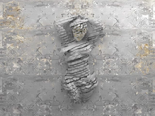 Fototapeta Postać z Pasków na Abstrakcyjnym Tle (mpn: 7755) Fototapeta z postacią złożoną z pasków na tle z wzorami i złotymi elementami