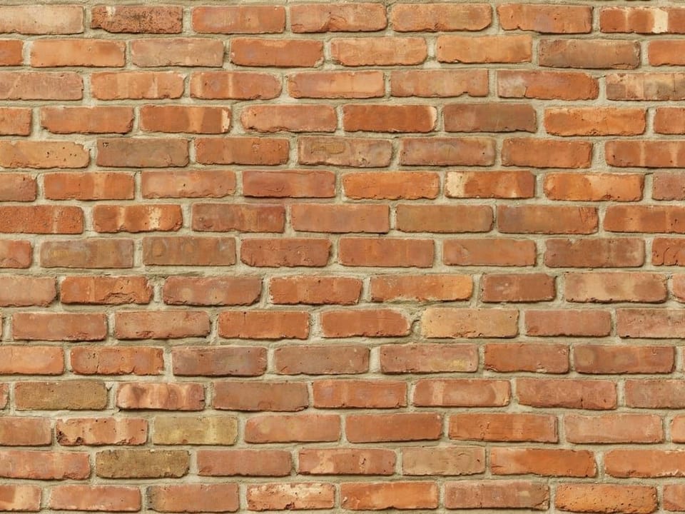 Fototapeta Ceglana ściana z jasnymi spoinami