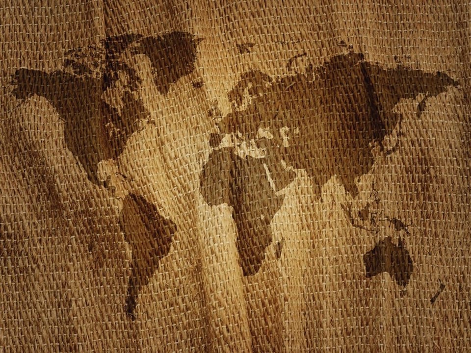 Fototapeta Mapa świata na jutowym tle