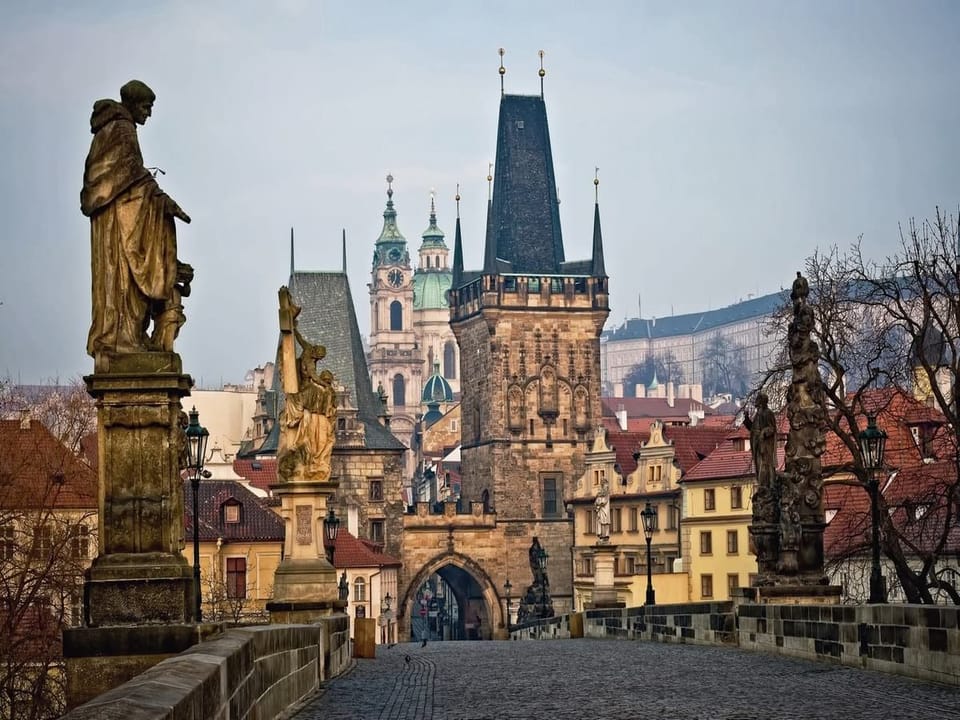Fototapeta Średniowieczny most z wieżą na wymiar