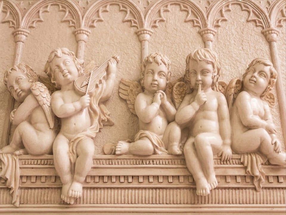 Fototapeta Aniołki z Instrumentem na Ścianie