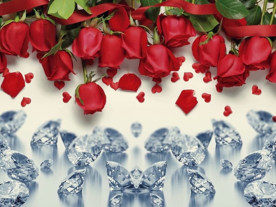 Fototapeta Czerwone róże z diamentami