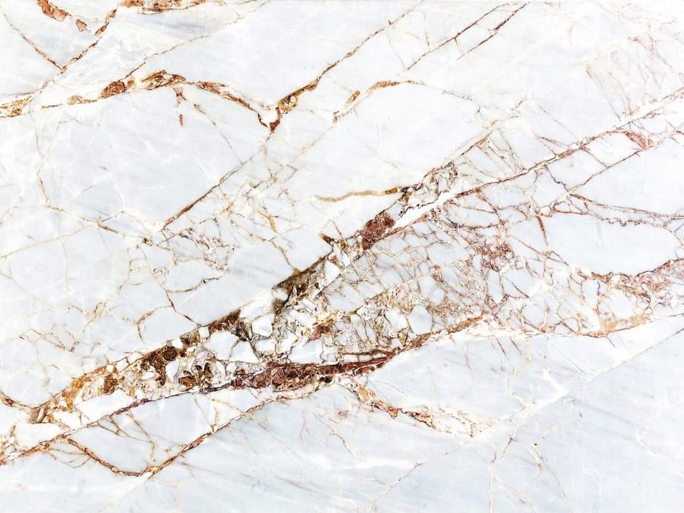 Fototapeta Biały marmur z brązowymi żyłkami