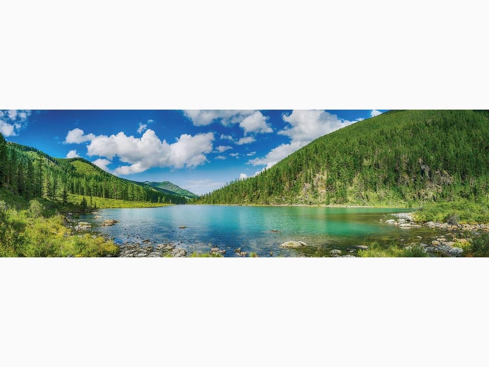 Fototapeta Jezioro w Górach i Zielone Lasy na wymiar