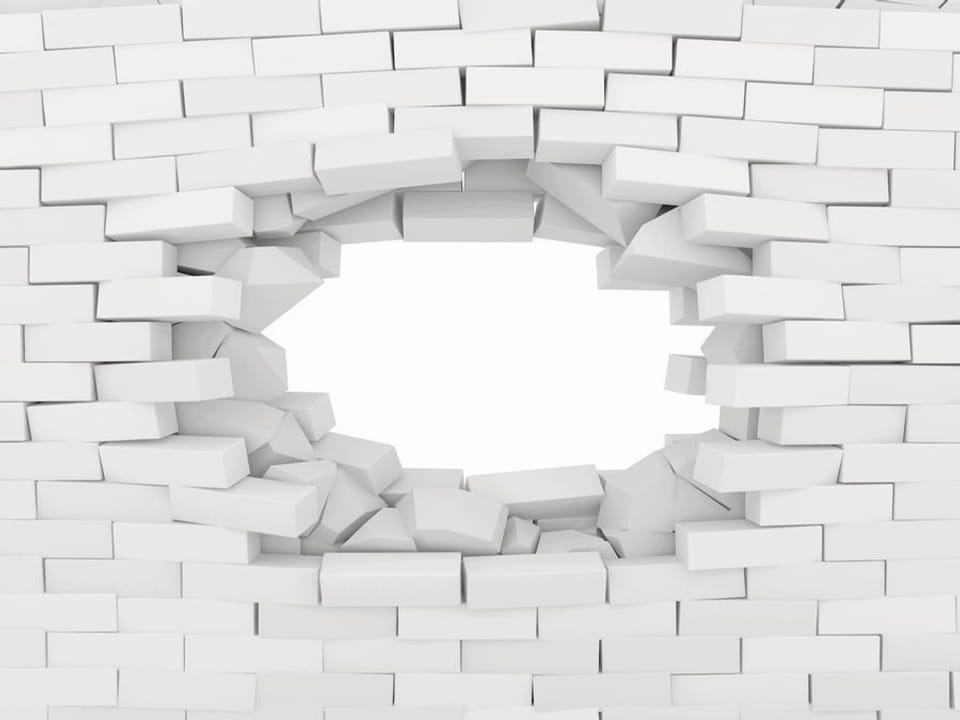 Fototapeta Efektowna dziura w ceglanej ścianie