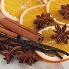 Miniatura fototapety Pomarańcze i Przyprawy na Drewnie