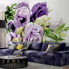 Miniatura fototapety Bukiet Fioletowych Kwiatów we wnętrzu salonu