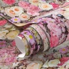 Miniatura fototapety Kwiatowa ściana z różami i hortensjami fragment #1