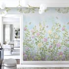 Miniatura fototapety Kolorowe róże na łodygach we wnętrzu salonu