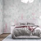 Miniatura fototapety Geometryczny wzór z pastelowych trójkątów we wnętrzu sypialni