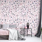 Miniatura fototapety Kolorowe terrazzo na różowym tle we wnętrzu sypialni