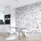 Miniatura fototapety Lastryko na białym tle we wnętrzu kuchni