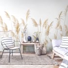 Miniatura fototapety Kwiaty polne w lekkim wietrze we wnętrzu salonu