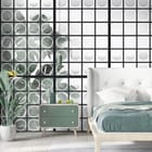 Miniatura fototapety Liście za szklaną ścianą we wnętrzu sypialni