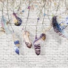 Miniatura fototapety Kolorowe pióra na tle cegieł