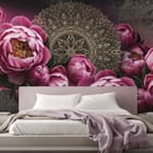 Miniatura fototapety Różowe piwonie i złote mandale we wnętrzu sypialni
