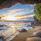 Miniatura fototapety Plaża z żółwiami i oceanem