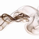 Miniatura fototapety Falujące Smugi Dymu na Białym Tle