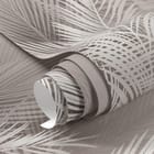 Miniatura fototapety Białe liście palmowe na szarym tle fragment #1