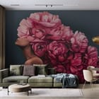 Miniatura fototapety Kobieta z Kwiatami na Głowie we wnętrzu salonu