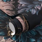 Miniatura fototapety Egzotyczne kwiaty na ciemnym tle fragment #1