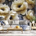 Miniatura fototapety Żółte kwiaty na ciemnym tle we wnętrzu salonu