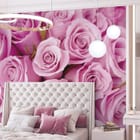 Miniatura fototapety Bukiet Różowych Róż w Detalach we wnętrzu sypialni