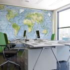 Miniatura fototapety Mapa świata z kontynentami i oceanami we wnętrzu biura