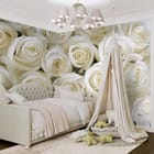 Miniatura fototapety Bukiet Białych Róż w Harmonii we wnętrzu pokoju nastolatka