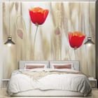 Miniatura fototapety Czerwone maki na tle zboża we wnętrzu sypialni