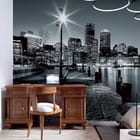 Miniatura fototapety Panorama miasta nocą z lampą we wnętrzu sypialni