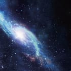 Miniatura fototapety Jasna galaktyka w kosmosie