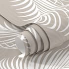 Miniatura fototapety Białe liście palmowe na beżu - realne zdjęcie w rolce