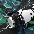Miniatura fototapety Piłki nożne na geometrycznym tle - realne zdjęcie w rolce