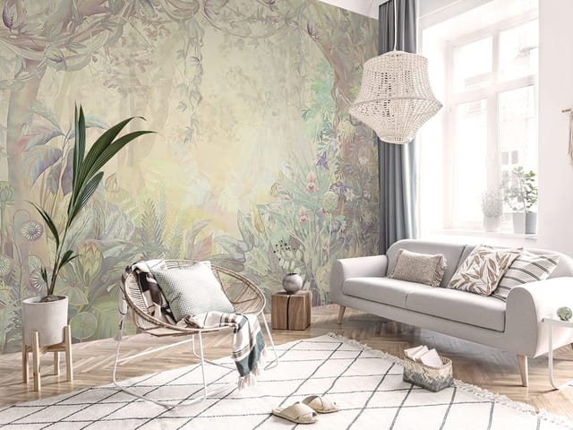 Fototapeta przedstawiająca duże drzewo z pnączami i różnorodną roślinnością