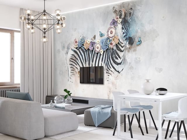 Fototapeta z zebrą i kwiatowym wieńcem na jasnym tle