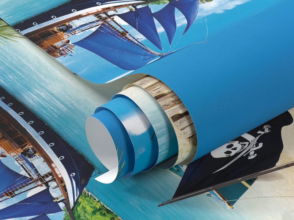 Fototapeta Statek na morzu z plażą i palmami fragment #1