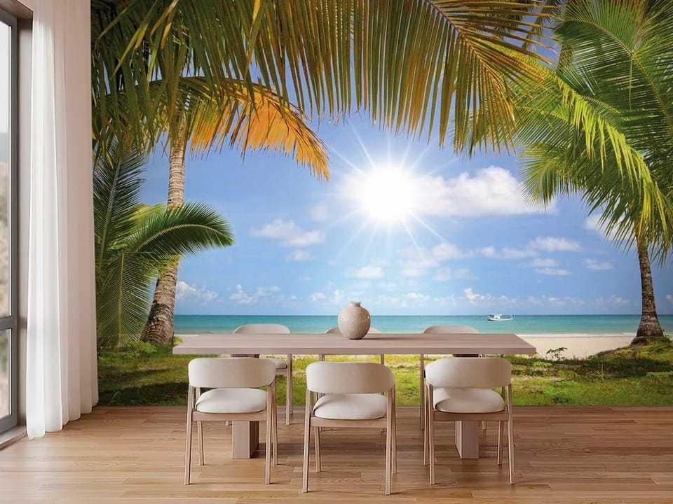Fototapeta przedstawiająca plażę z palmami, oceanem i słońcem na niebie - strefa jadalniana w kuchni w kremowych kolorach