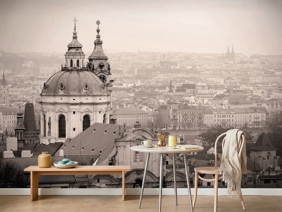 Fototapeta z kopułą barokowego kościoła i panoramą miasta - ściana w minimalistycznej kawiarni