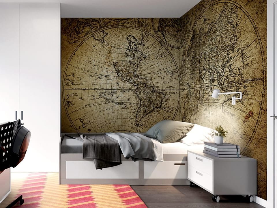 Fototapeta Stara Mapa Świata z Kontynentami we wnętrzu pokoju nastolatka